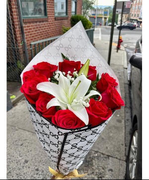 Rose Lilly bouquet  Bouquet 