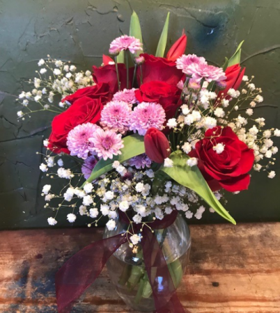 Rose/combo with seasonal mix