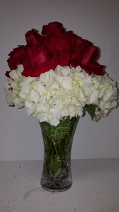 Rosehidgebcarvase Birth Day