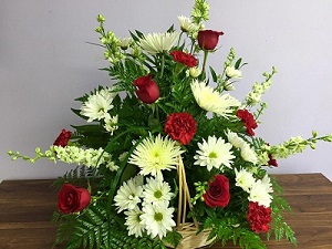 Roses and Daisies Roses and Daisies Basket