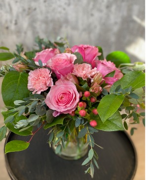 Roses & Berries 