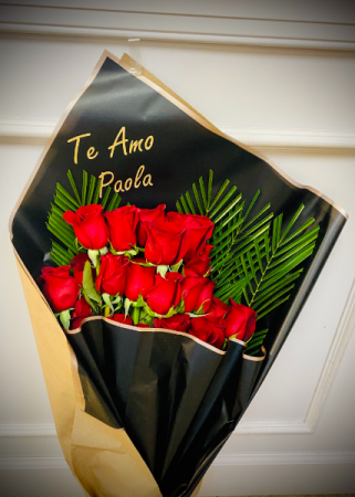 Roses by the heart Bouquet Roses 