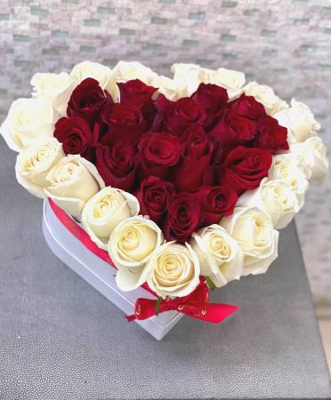 Roses & Pearls  Fresh-Cut Roses