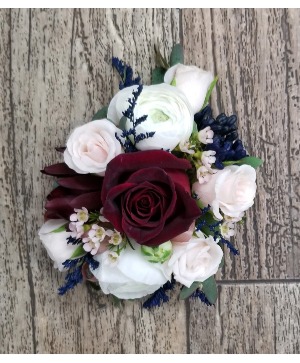 Roses & Ranunculus Corsage 