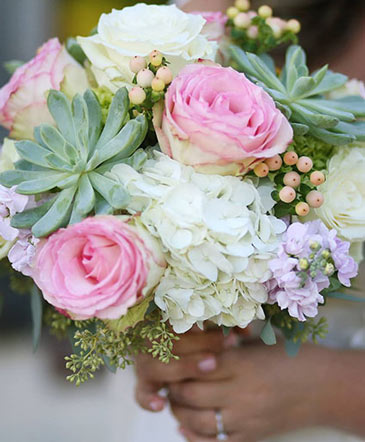 Rosey Desert Bouquet in Albany, NY | Ambiance Florals & Events