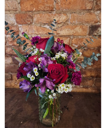 Rosey Romantic vase arrangement