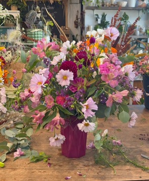 Rosie Posies  Vase