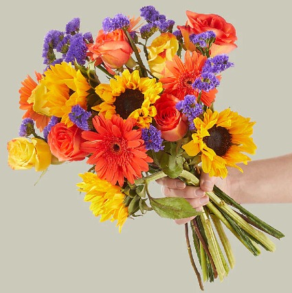 FTD Rowboat Blossoms Deluxe
