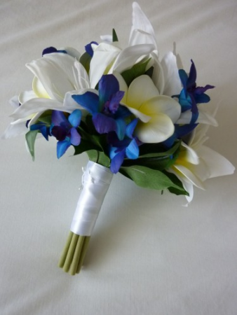 royal love boutonniere