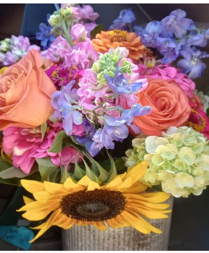  Rustic summer arrangement l zinnias and sunflowers & roses