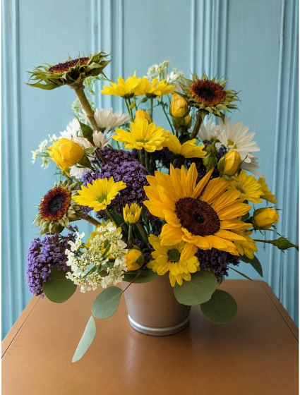 RUSTIC SUNFLOWER TIN FLOWER ARRANGEMENT