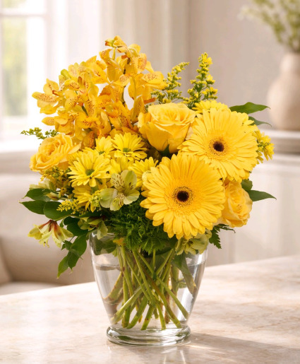 DIVINELY GOLDEN Vase Arrangement
