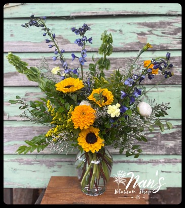 Summer Vibes  in Bryan, TX | NAN'S BLOSSOM SHOP