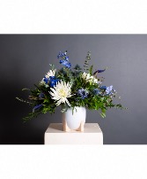 Santorini Wanderlust arrangement