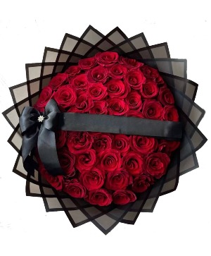 Mi Reyna Ramo Buchon Bouquet
