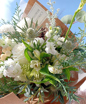 Winter Bouquet Designer's Choice in Glastonbury, CT | THE FLOWER DISTRICT