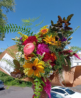 Seasonal Bouquet  Designer's Choice