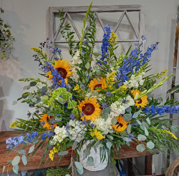 Seasonal  Funeral Flowers in Glastonbury, CT | THE FLOWER DISTRICT