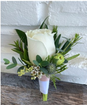 Secret Garden Boutonniere