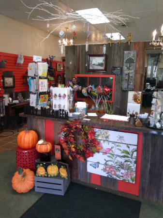 Selection of Gift and Home Decor 