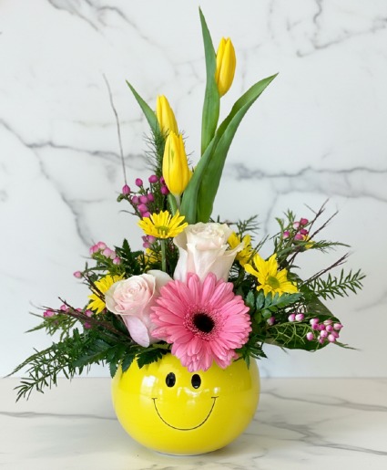 Sending Smiles Powell Florist Exclusive