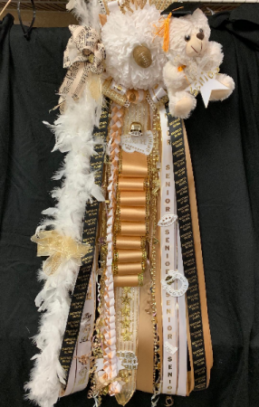 Senior Homecoming Mum with Bear Homecoming Mum