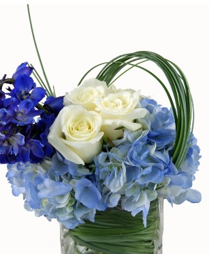 Popular September Birthday Flowers Cube vase