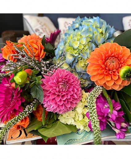 Designer’s Select Premium Bouquet