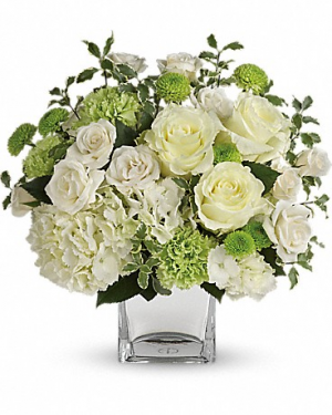 Shining On Bouquet T601-2 12.5"(w) x 12.5(h)