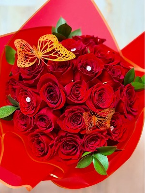 Signature Wrapped Bouquet Wrapped Flowers