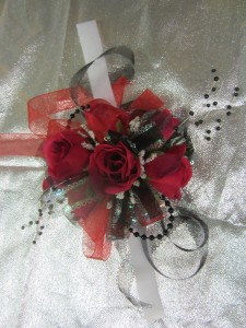 Silk red rose Wrist Corsage