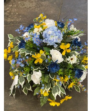 Silk Saddle Headstone 