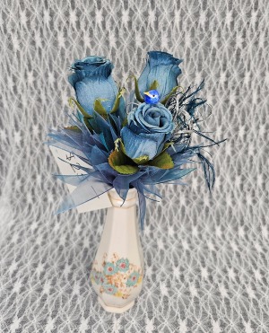 Silks - 3 Blue Roses w/ Bluebird 