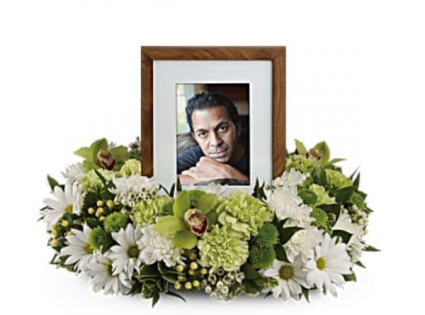 Simple elegance Memorial  Funeral memorial 
