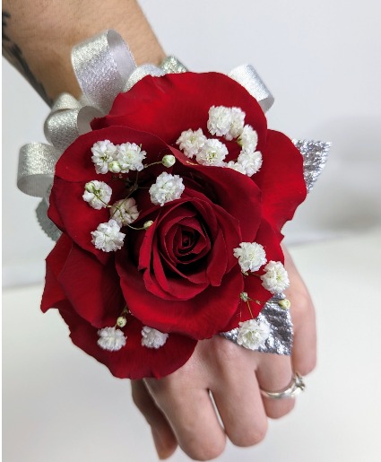 Simple Red Rose Corsage Fresh Flower 