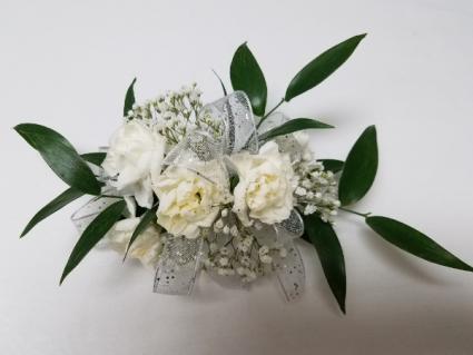 Simplicity corsage