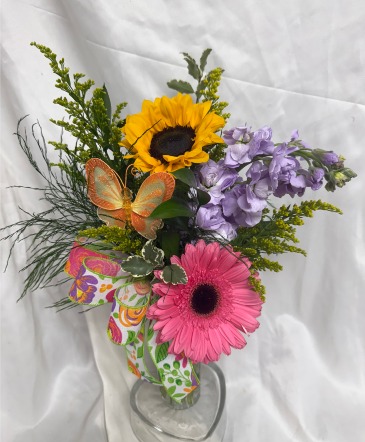 Simply Adored  Everyday Arrangement in Cabot, AR | Petals and Plants Florist, Inc