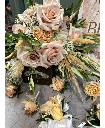 Simply Beautiful Dried Wedding Designs