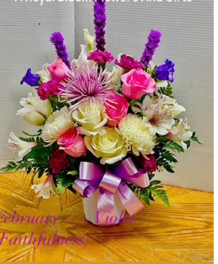 Victorian Splendor Floral Arrangement