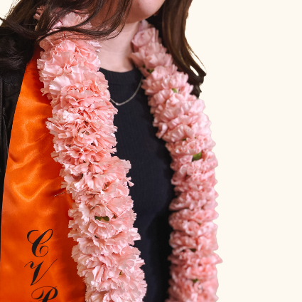 SF Double Carnation Lei Lei