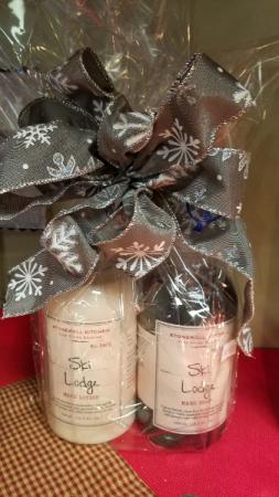 Ski Lodge soap & lotion set Gift Set