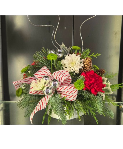 Small Christmas Centerpiece round arrangement