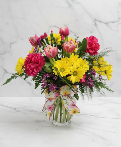 Smile So Pretty Vase Arrangement
