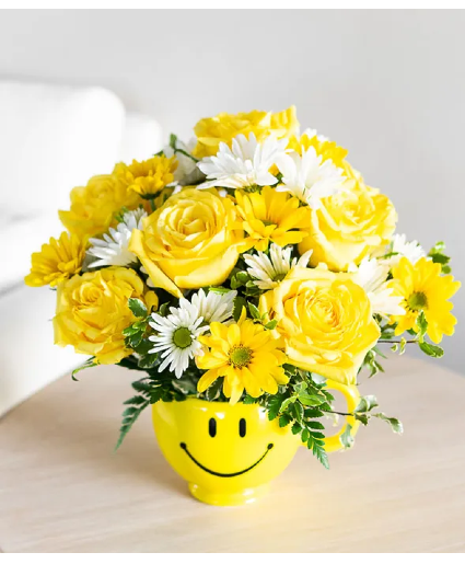 smiles for miles mug yellow and white Floral Design