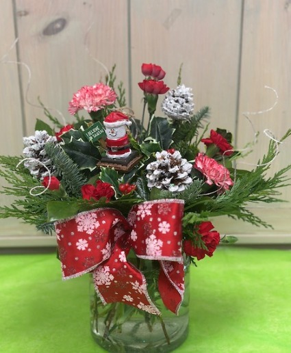 S'MORE HOLIDAY FUN VASED ARRANGEMENT FT. ORNAMENT