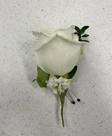 Snow White Boutonniere Boutonniere