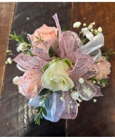 Soft and Pretty Wrist Corsage