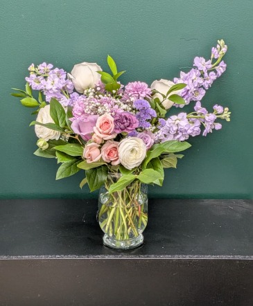 Soft and Sweet  in Tottenham, ON | TOTTENHAM FLOWERS & GIFTS