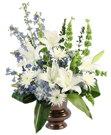Soft Dreams Funeral Flowers in Frisco, TX | PATTI ANN'S FLOWERS