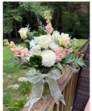 SOFT ELEGANCE VASE ARRANGEMENT